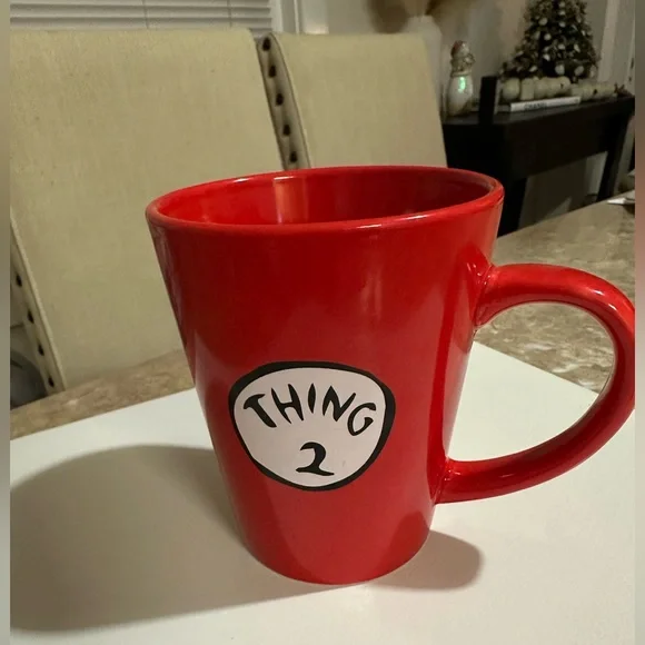 THING 2 Dr. Seuss Cat In the Hat Red Coffee Mug 12oz Universal Studios - Picture 2 of 4